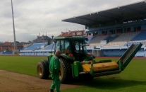 Na Městském stadionu probíhá rekonstrukce hřiště